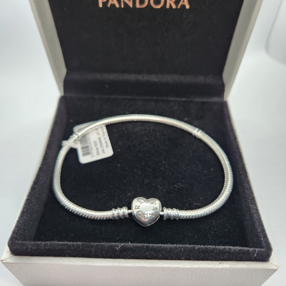 Pandora Moments Sparkling Heart Claps Snake Chain Bracelet Size 8.3 inches - Picture 5 of 7